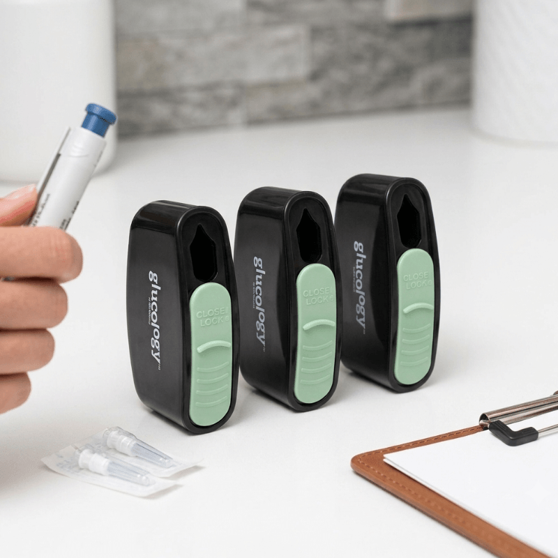 Carry On™ Pen Pocket Needle Bin